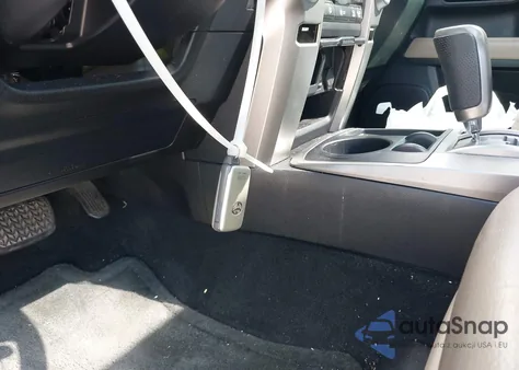 2012 Toyota 4Runner Limited from USA, damaged, VIN JTEZU5JR7C5037376